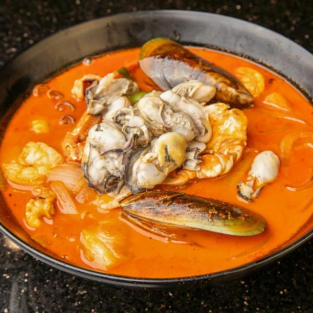 해물짬뽕-Seafood Jjambbong.
